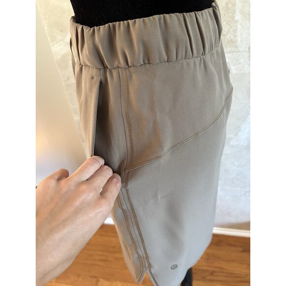 Lululemon On the Fly Woven Drawcord Skirt, Size 4, Frontier Tan $88 Athleisure - Picture 11 of 11